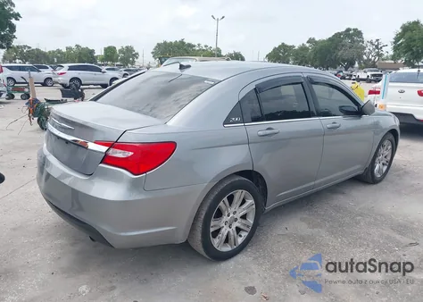 2013 Chrysler 200 Touring из США, поврежденный, VIN 1C3CCBBBXDN683451